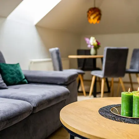 Centre Apartment *